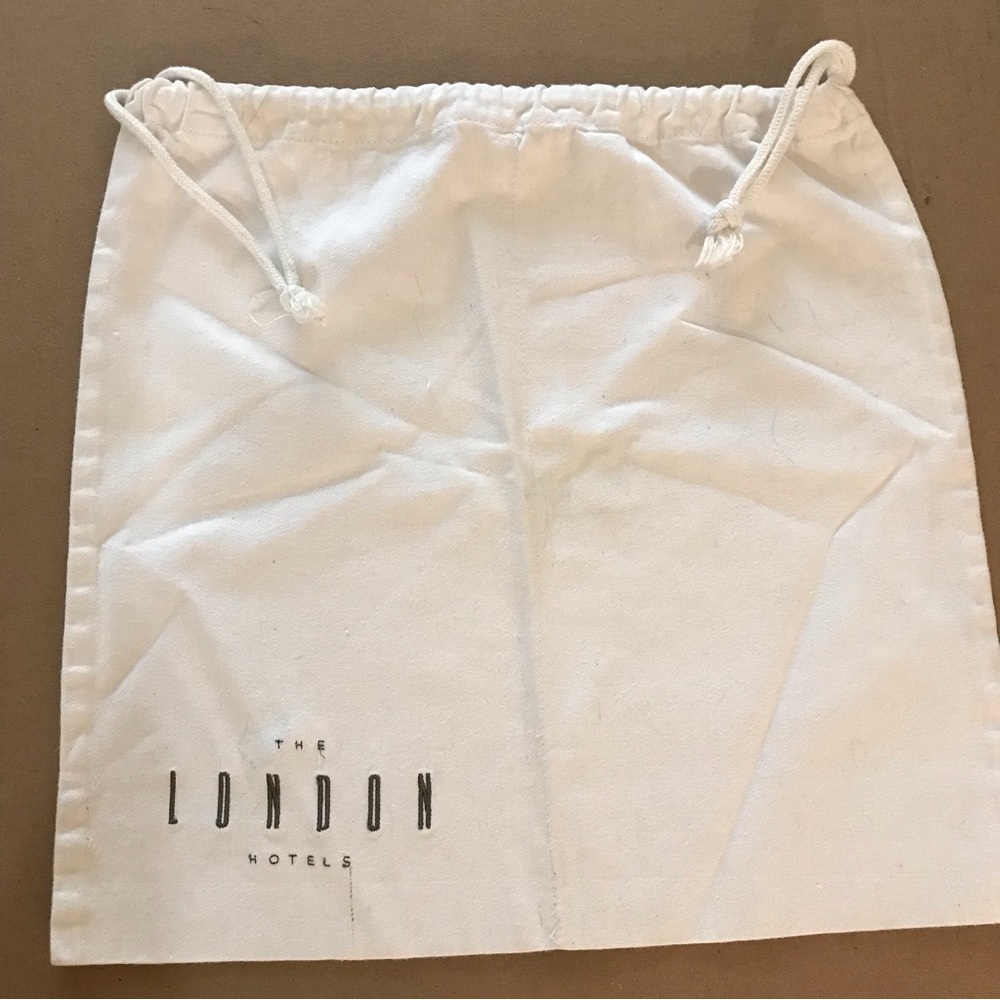 London Hotel shoe bag.